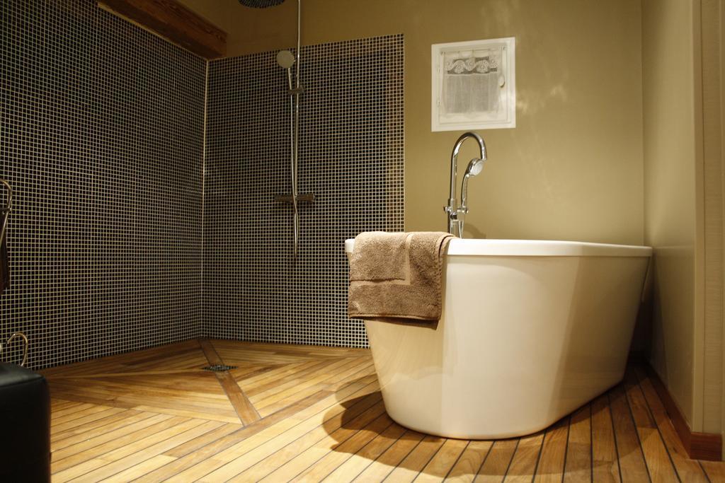 Lesmont Le Bonheur A La Campagne B&B 객실 사진