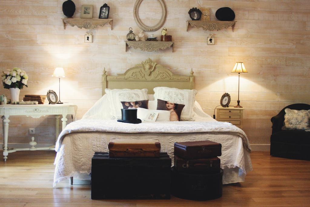 Lesmont Le Bonheur A La Campagne B&B 외부 사진