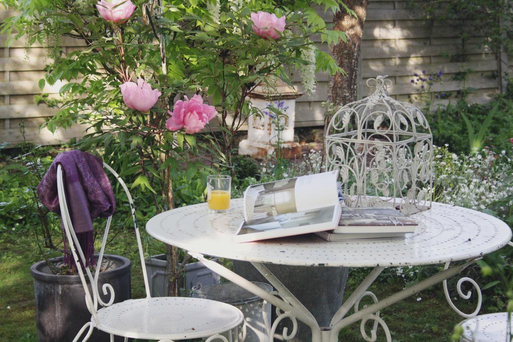 Lesmont Le Bonheur A La Campagne B&B 외부 사진
