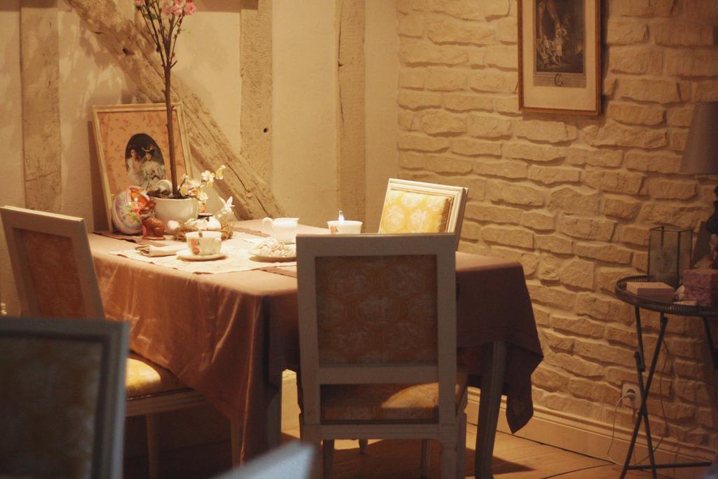 Lesmont Le Bonheur A La Campagne B&B 외부 사진