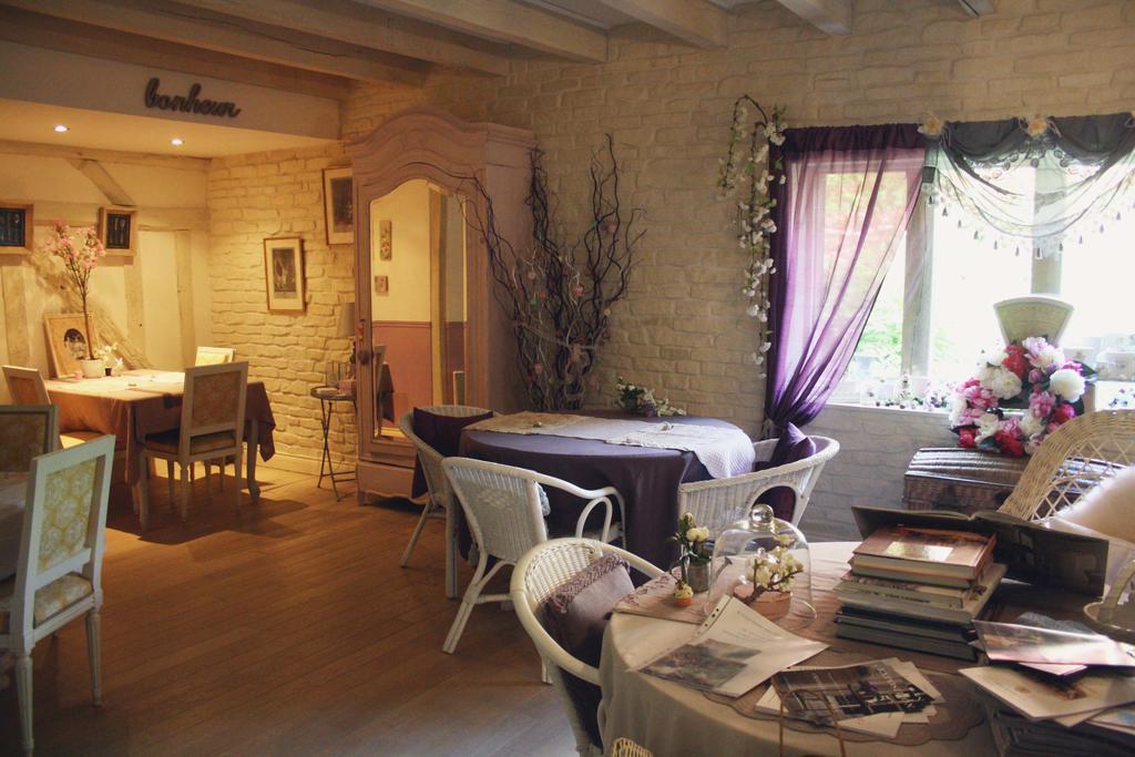 Lesmont Le Bonheur A La Campagne B&B 외부 사진
