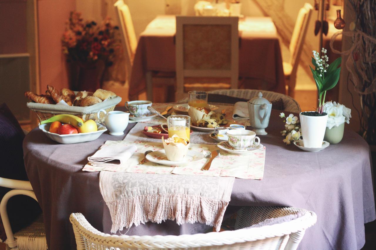 Lesmont Le Bonheur A La Campagne B&B 외부 사진