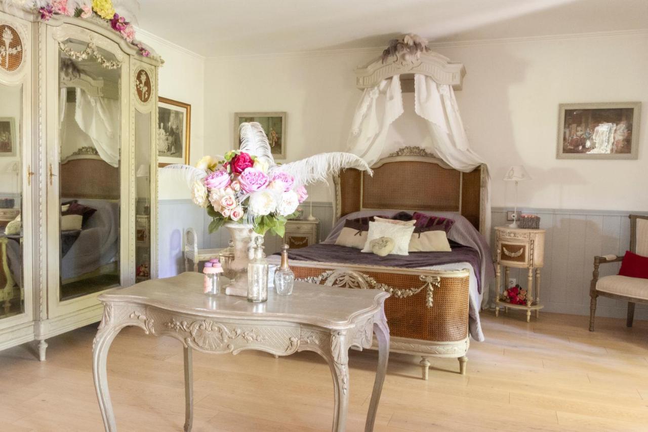 Lesmont Le Bonheur A La Campagne B&B 외부 사진