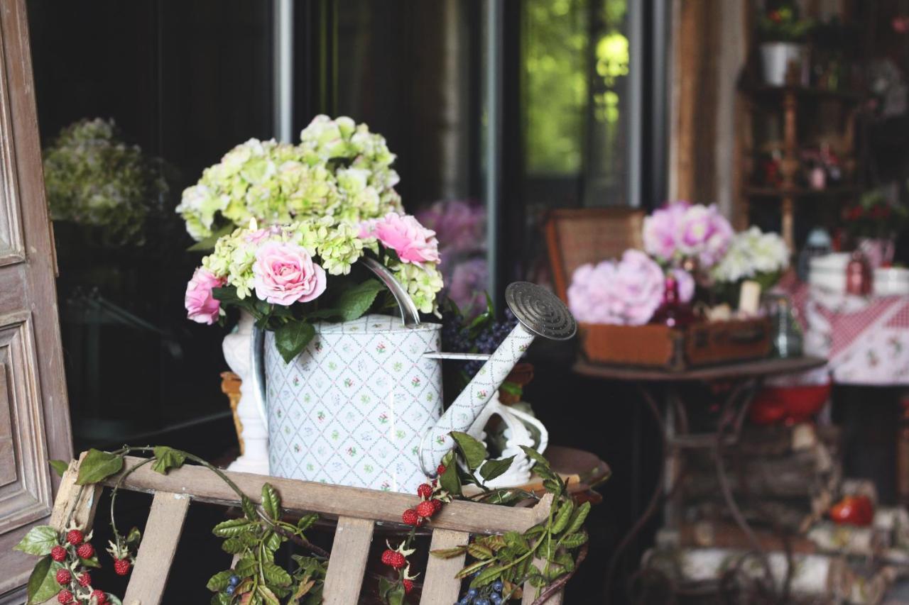 Lesmont Le Bonheur A La Campagne B&B 외부 사진